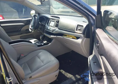 2014 Toyota Highlander Le Plus V6 from USA, damaged, VIN 5TDBKRFH1ES013333